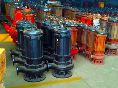 自動勻攪排污泵的特點